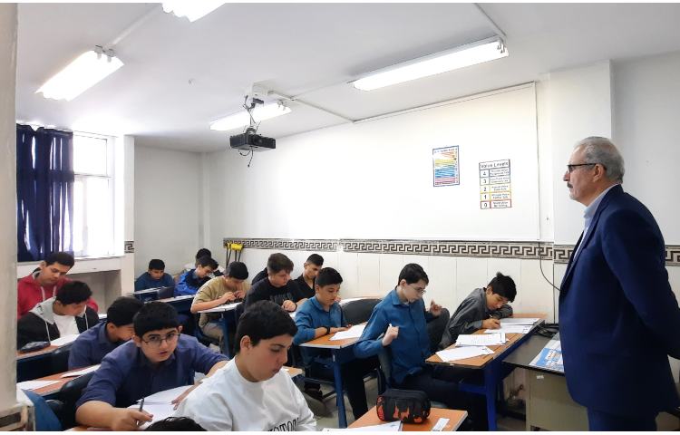 مرحله آخر آزمون پا به پا 3