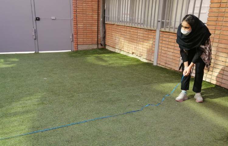 مرحله به مرحله مسابقه درست کردن روزنامه دیواری 1