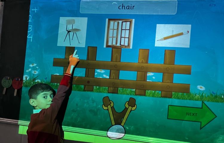 مرور اسامی اشاره‌ی this/ that/ these/ those 2