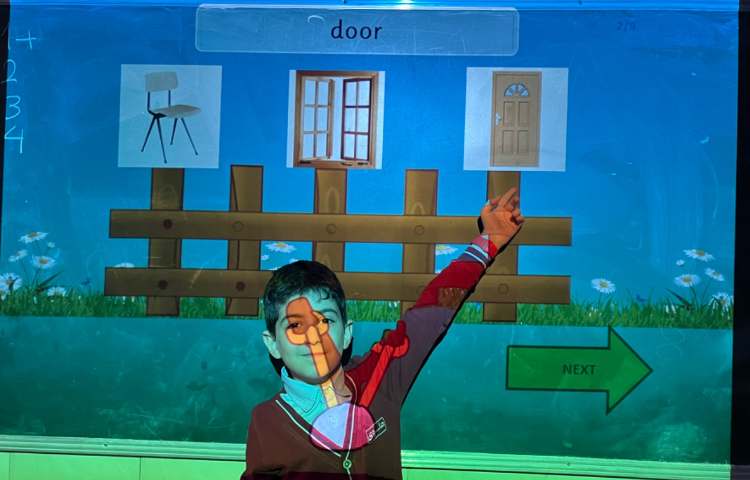 مرور اسامی اشاره‌ی this/ that/ these/ those 5