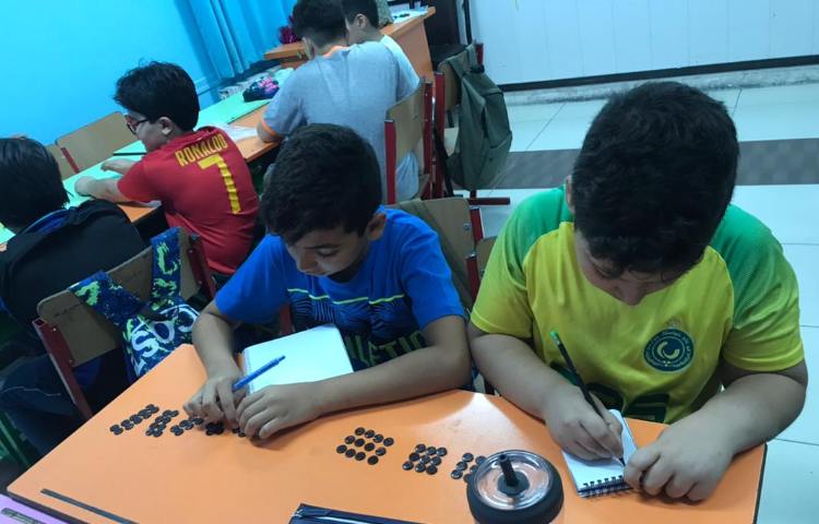 مرور الگو های هندسی و آشنایی با الگوی مربعی 1