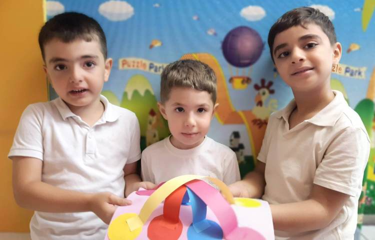 مرور Colors با ساخت کاردستی گروهی 4