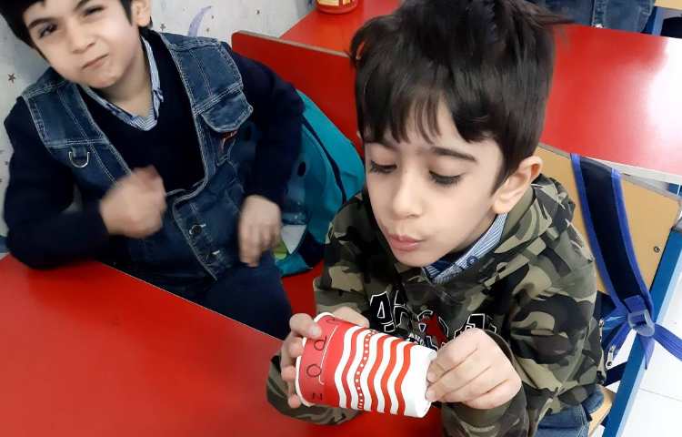 مرور حروف همراه با بازی 4