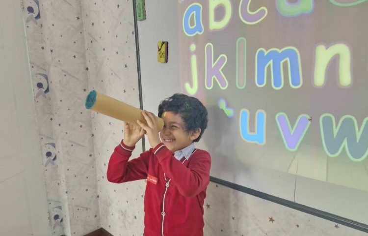 مرور حروف همراه با بازی