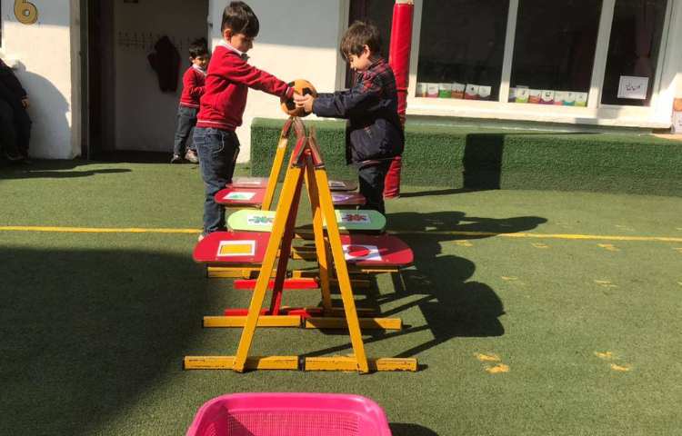 مرور رنگ‌ها و اشکال-زنگ زبان عمومی 1