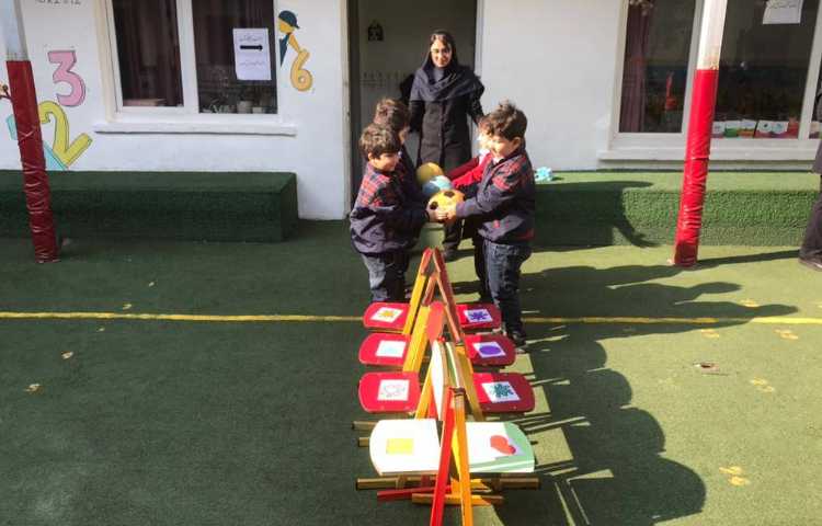 مرور رنگ‌ها و اشکال-زنگ زبان عمومی 2