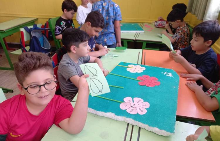 : مرور لغات مربوط به حروف ch/sh/x/y/th با کاردستی 5