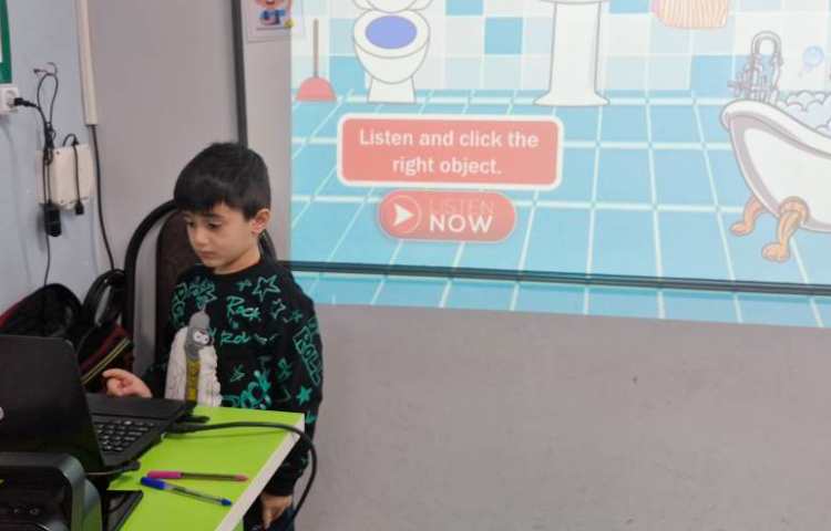 مرور لغات همراه با بازی آنلاین 2