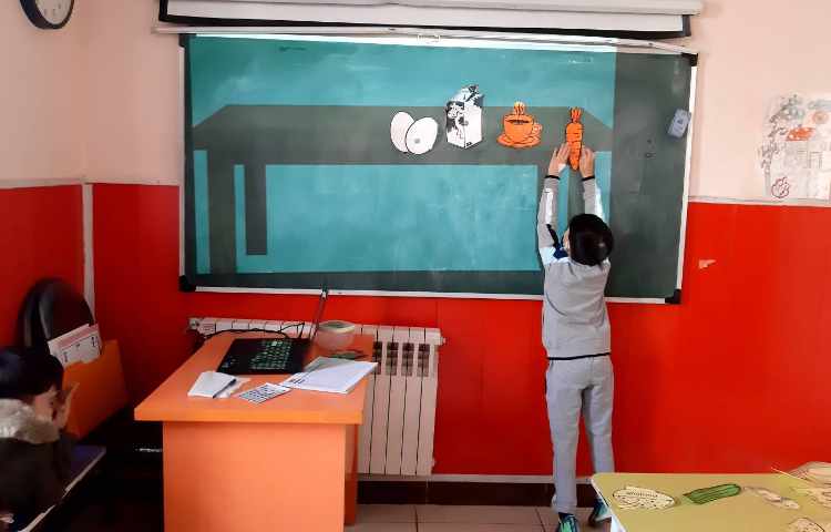 مرور لغات همراه با بازی آنلاین 3