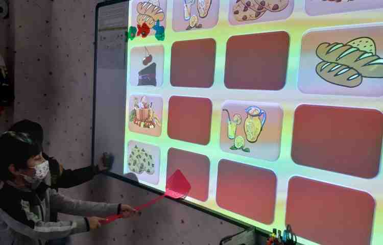 مرور لغات همراه با بازی آنلاین 3