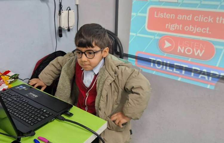 مرور لغات همراه با بازی آنلاین 4