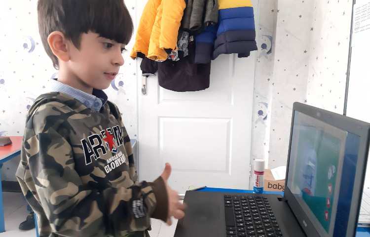 مرور لغات همراه با بازی آنلاین 6