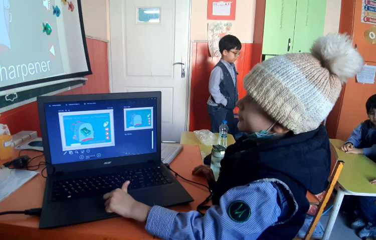 مرور لغات همراه با بازی آنلاین 7