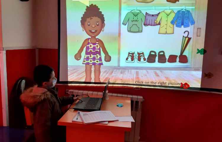 مرور لغات همراه با بازی آنلاین 7