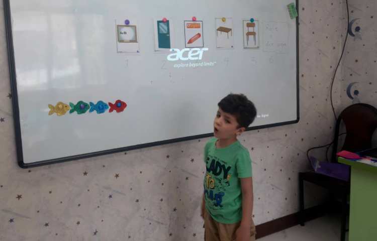 مرور لغات همراه با بازی 1