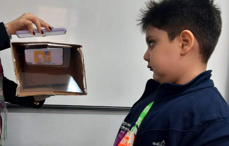 مرور لغات همراه با بازی 7