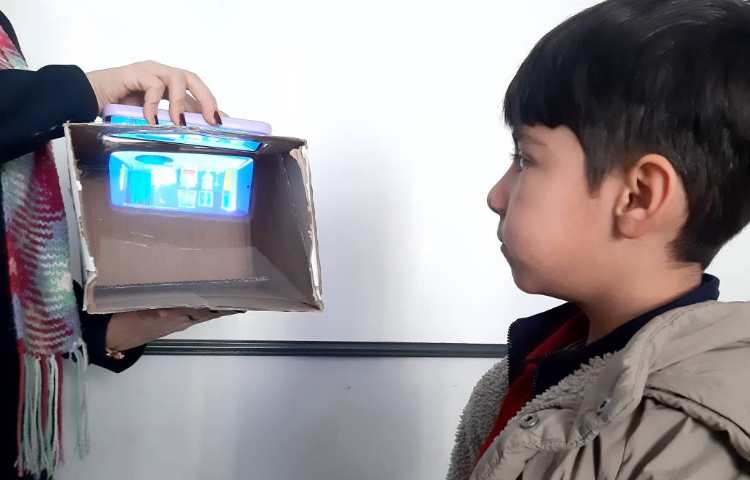 مرور لغات همراه با بازی 8