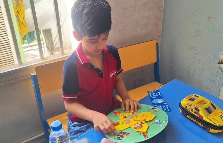 مرور لغات همراه با بازی