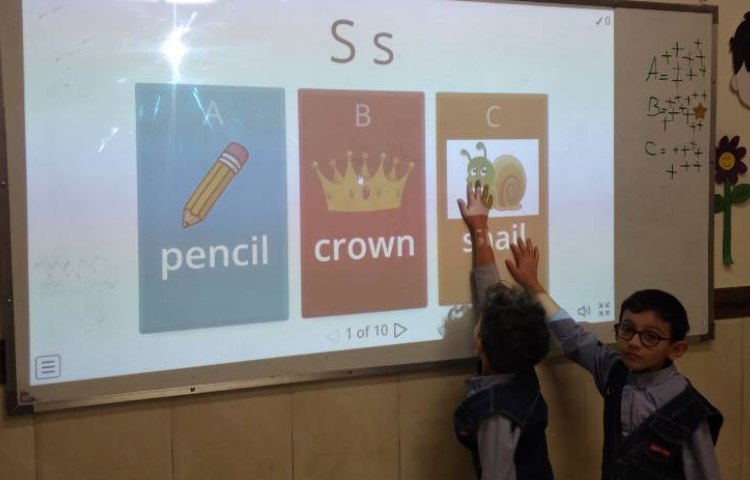 مرور لغات کتاب ALV Phonics با بازی آنلاین 3