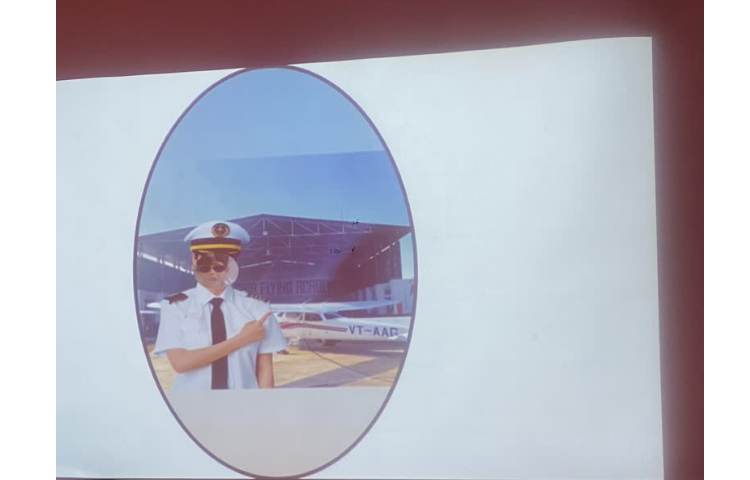 مرور مشاغل با تصاویر جذاب و بازی پانتومیم و پازل 3