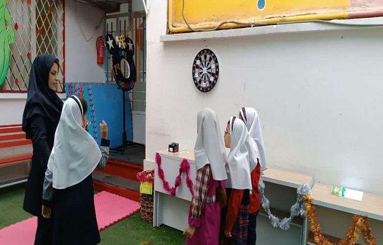 مرور واژگان با بازی گروهی 5