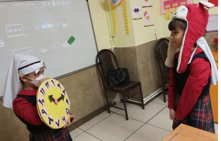 مرور و تمرین ساعت 3