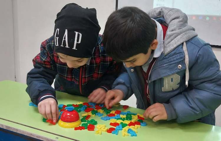 مرور و تمرین Spelling 1