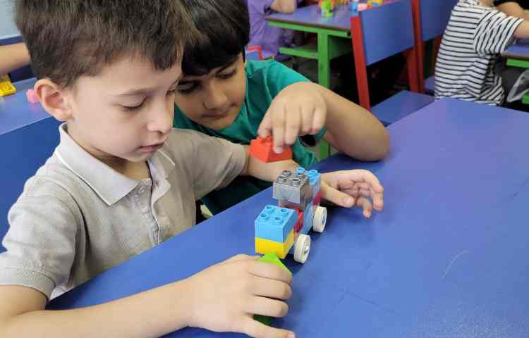 مرور کلمات مربوطه به وسایل نقلیه به زبان انگلیسی 4