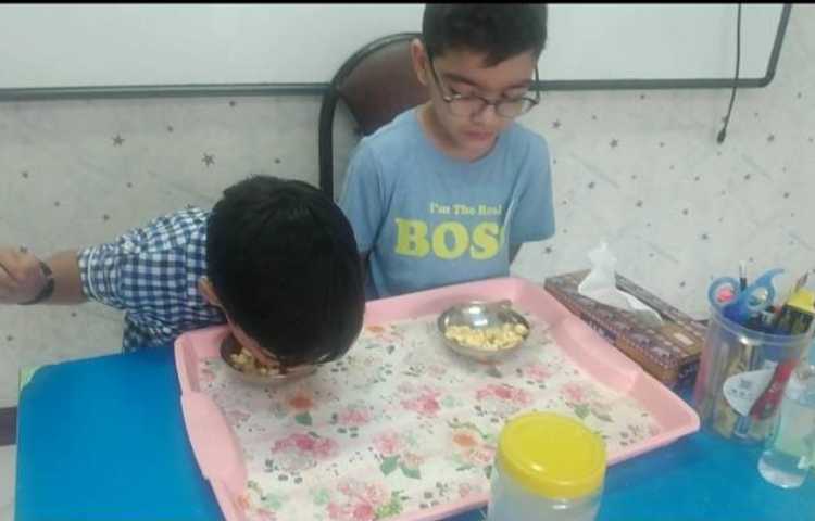 مسابفه پاپ کورن خوری 1