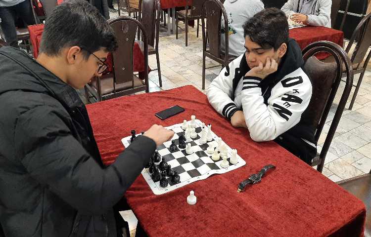 مسابقات آموزش و پرورش شطرنج 3
