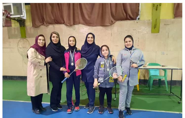 مسابقات بدمینتون 4