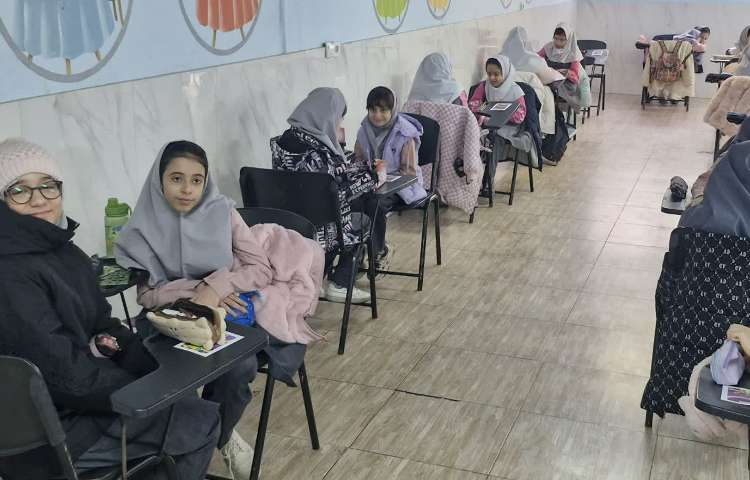 مسابقات بین شعب خانم و آقای ریاضی 15