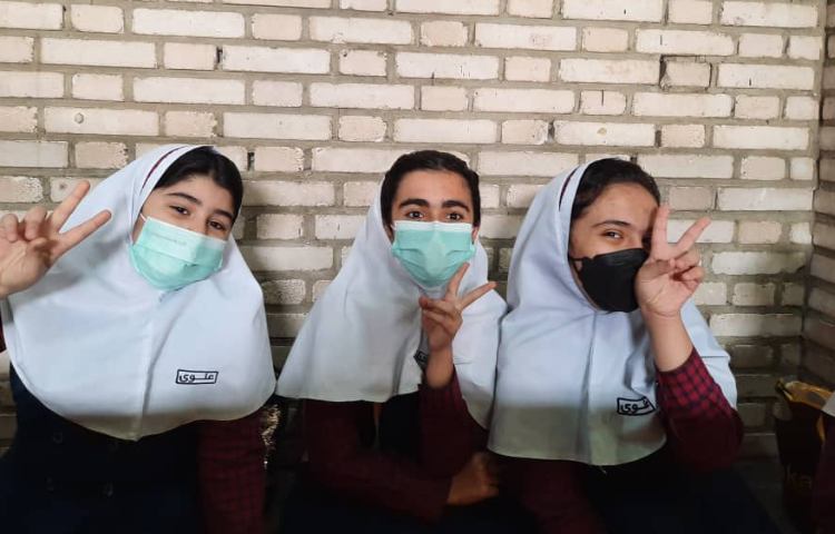 مسابقات بین مدارس شعب دبستان 4