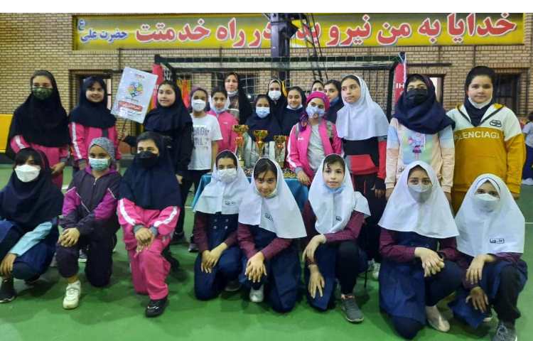 مسابقات بین مدارس شعب دبستان 7