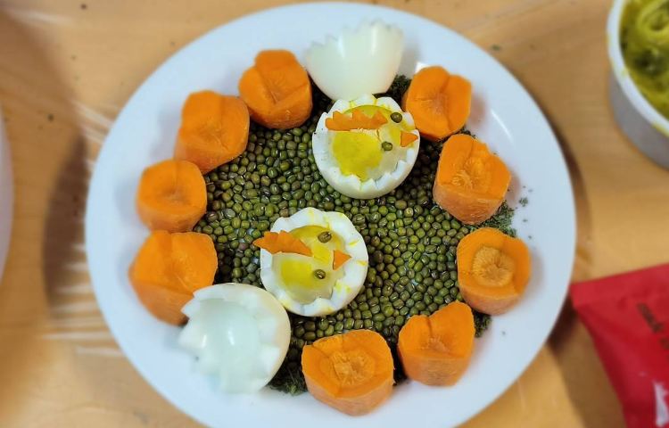 :مسابقات درون مدرسه ای ویژه همکاران 6