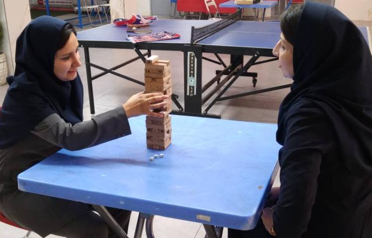 مسابقات درون مدرسه ای کادر اجرایی 5