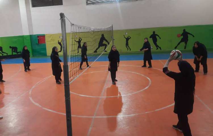 مسابقات درون مدرسه ای 3