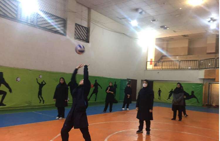 مسابقات درون مدرسه ای 5