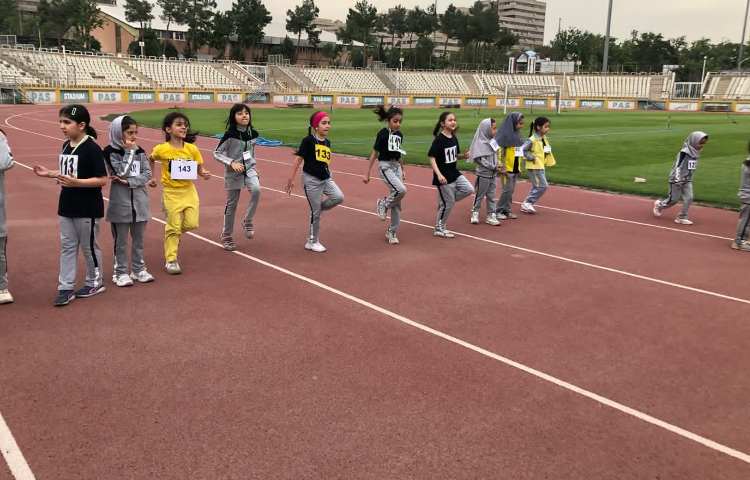 مسابقات دو و میدانی 10