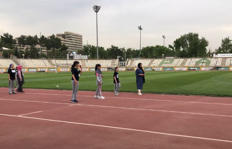 مسابقات دو و میدانی 9