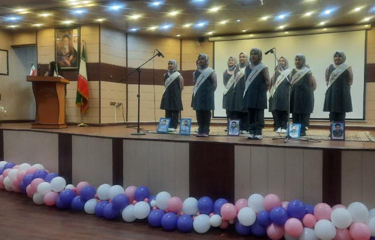 مسابقات سرود و مشاعره منطقه ای 7