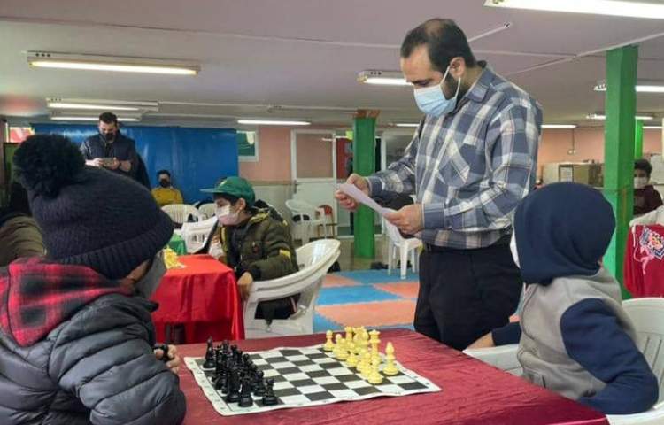 مسابقات شطرنج بین شعب دبستانهای علوی 14