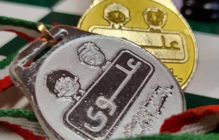 مسابقات شطرنج بین شعب دبستان های علوی 10