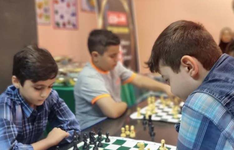 مسابقات شطرنج بین شعب دبستان های علوی 5