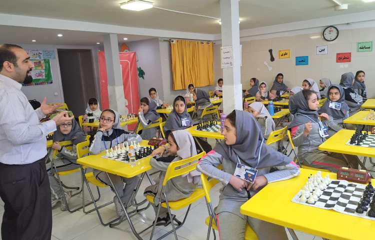 مسابقات شطرنج بین شعب علوی 5