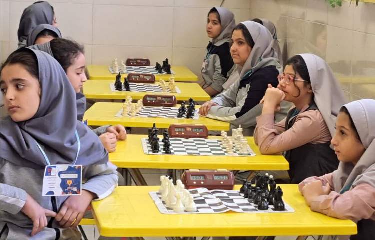 مسابقات شطرنج بین شعب علوی 6