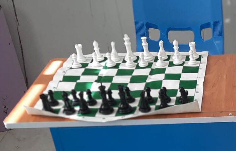 مسابقات شطرنج قهرمانی مدرسه 1