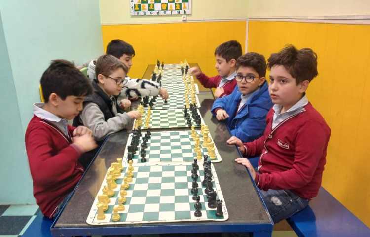 مسابقات شطرنج مرحله دوم 5