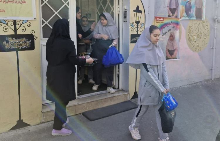 مسابقات شنا منطقه ای 3