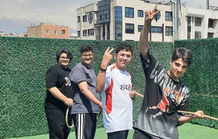 مسابقات طناب کشی 3